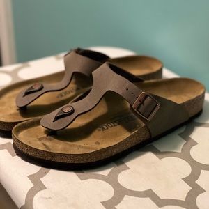 BIRKENSTOCK